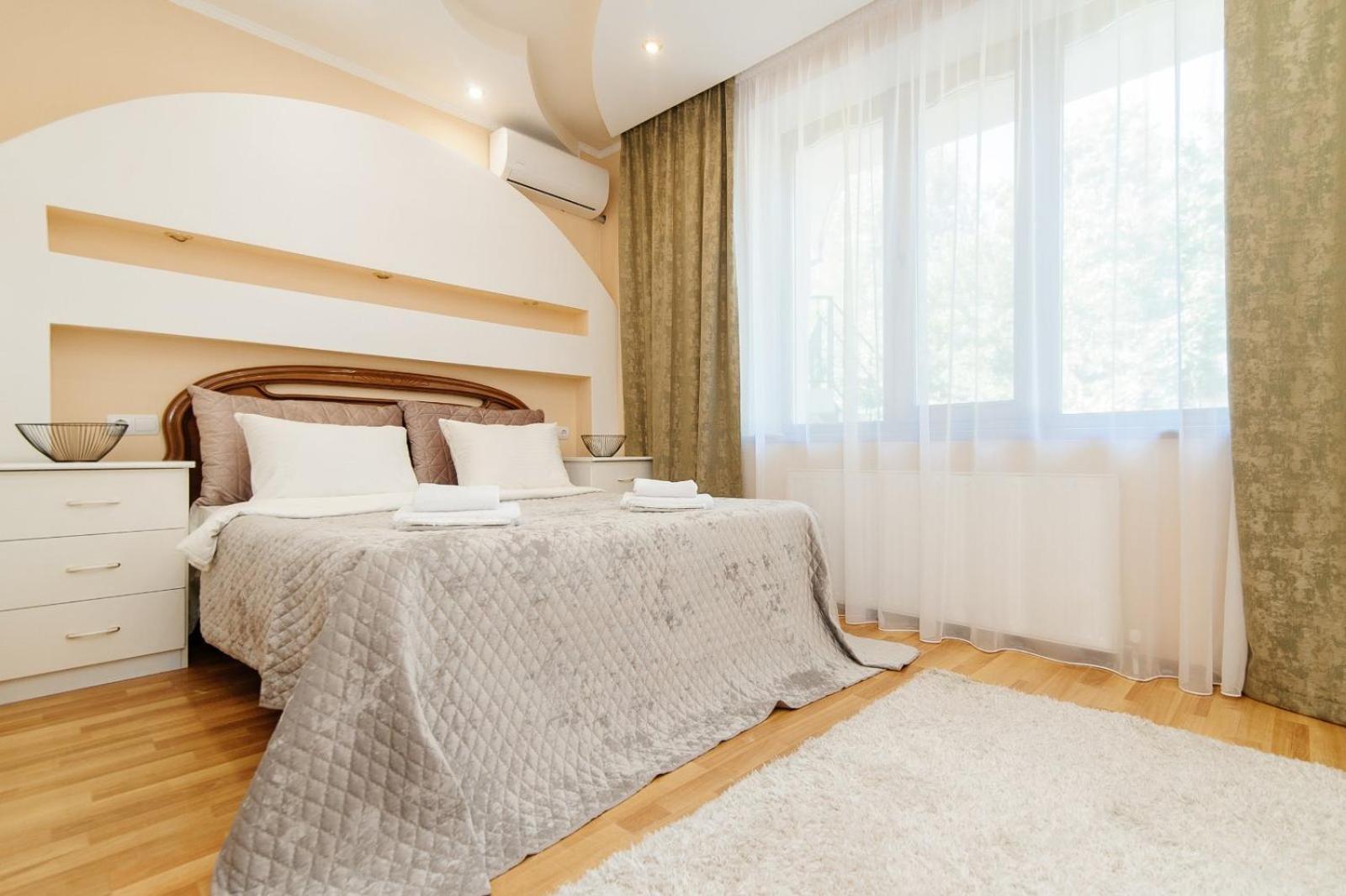 Apart Hotel Era Κισινάου Εξωτερικό φωτογραφία